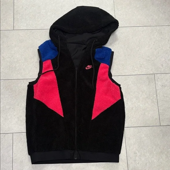 Nike Black and Pink Hooded Vest with Blue Details- M - Picture 1 of 4
